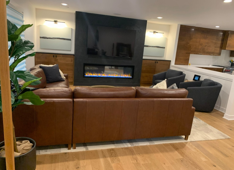 Birchcrest Family Room — image 3