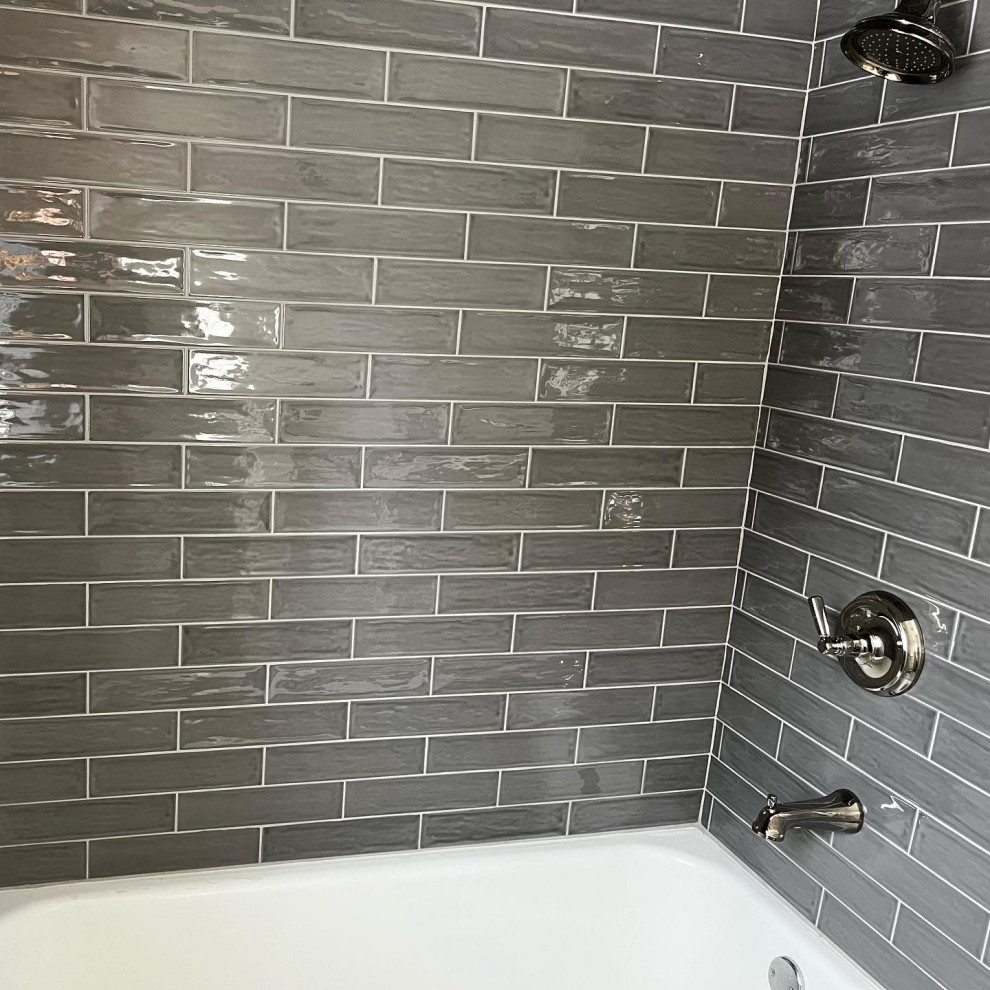 Interlachen Park Guest Bath
